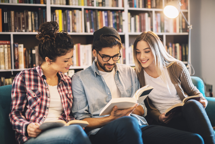 読書の秋！ 個性的な書店で過ごす余暇のススメ